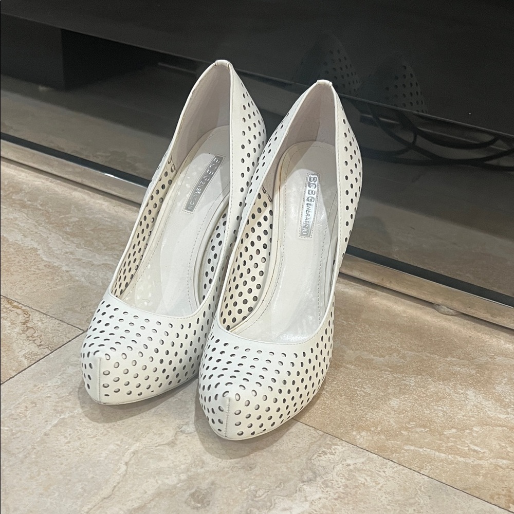 BCBGeneration White Perforated Pointed Toe Pumps